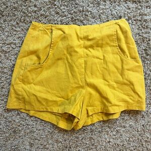 Leith shorts, size small